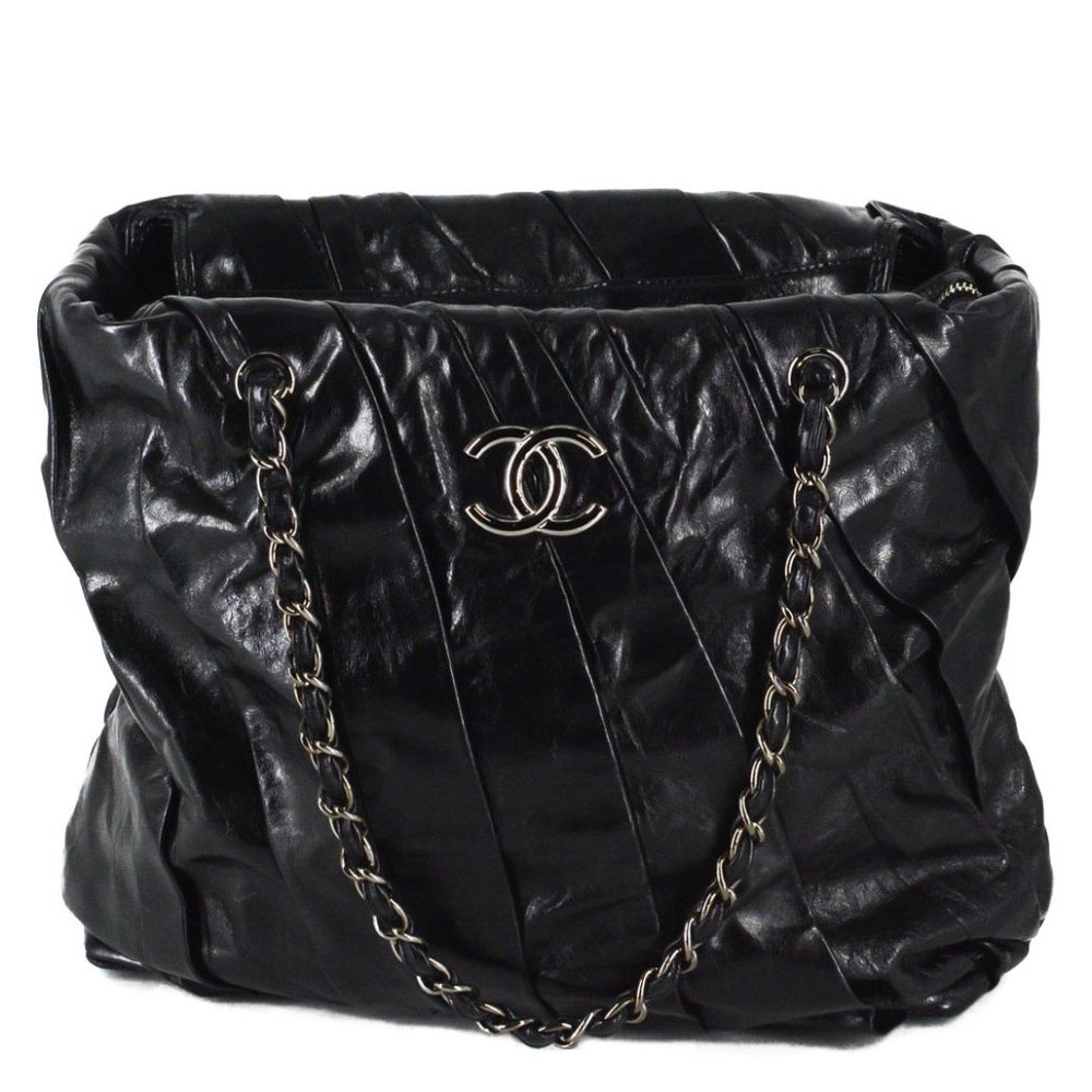 CHANEL Glazed Calfskin Large Twisted Tote